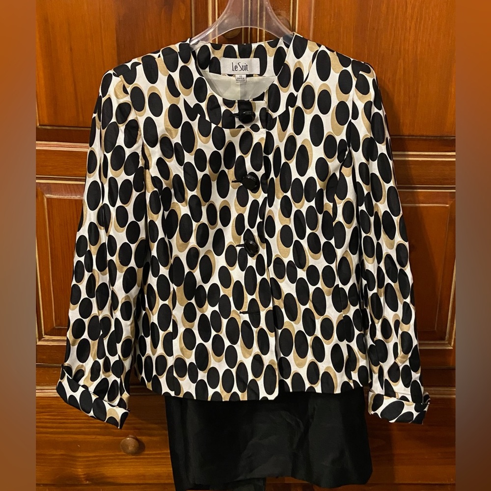 Le Suit Blazer & Skirt Combo size 10